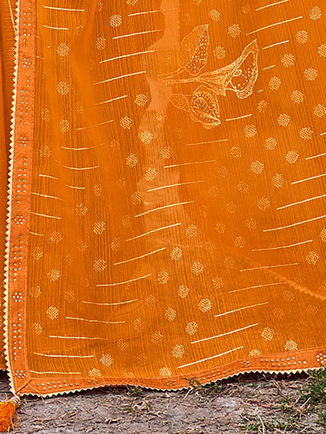 Saree Mall Floral Printed Embellished Pure Georgette Saree