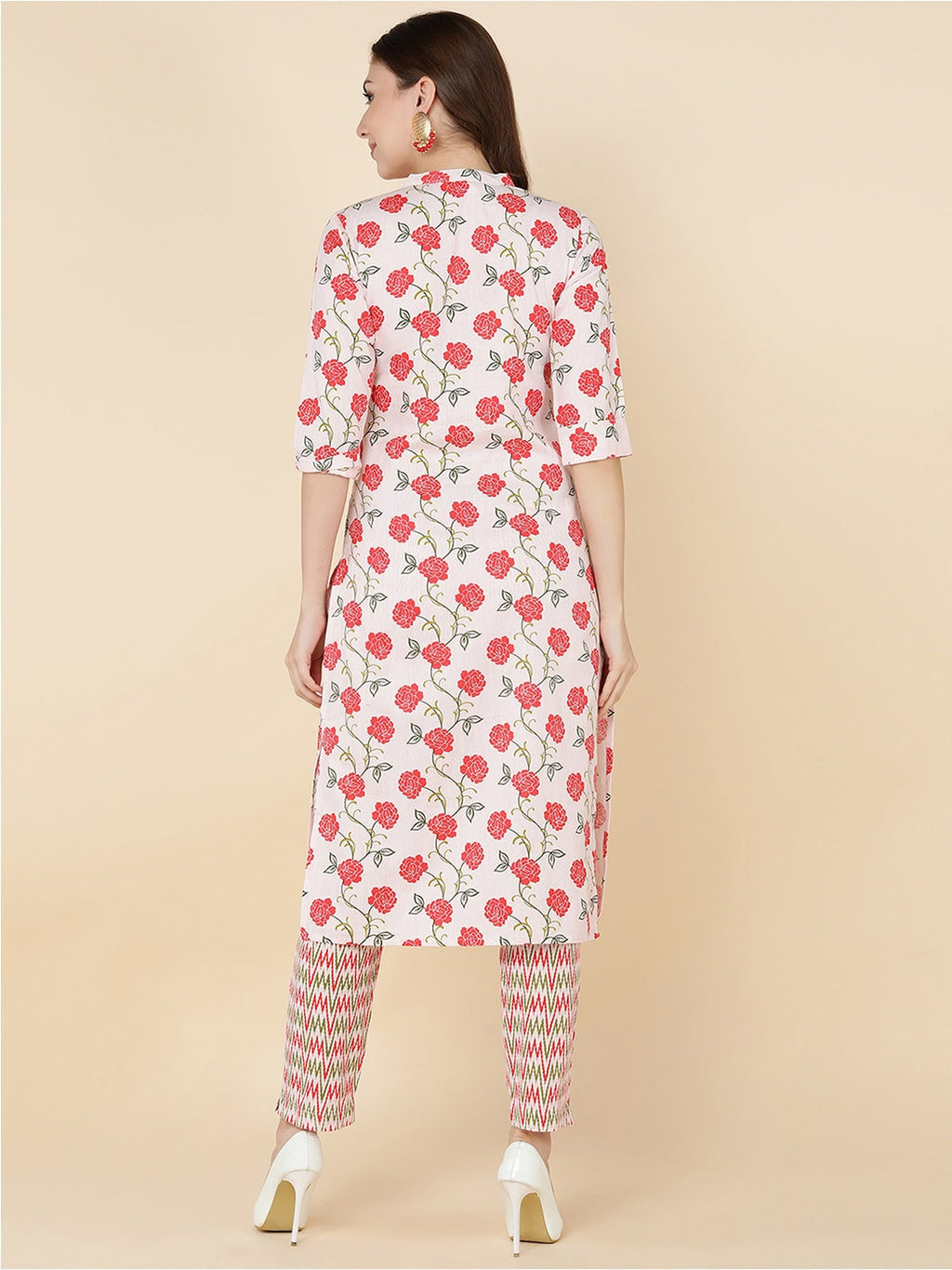 HERE&NOW Women Pink Floral Printed Kurta with Trousers