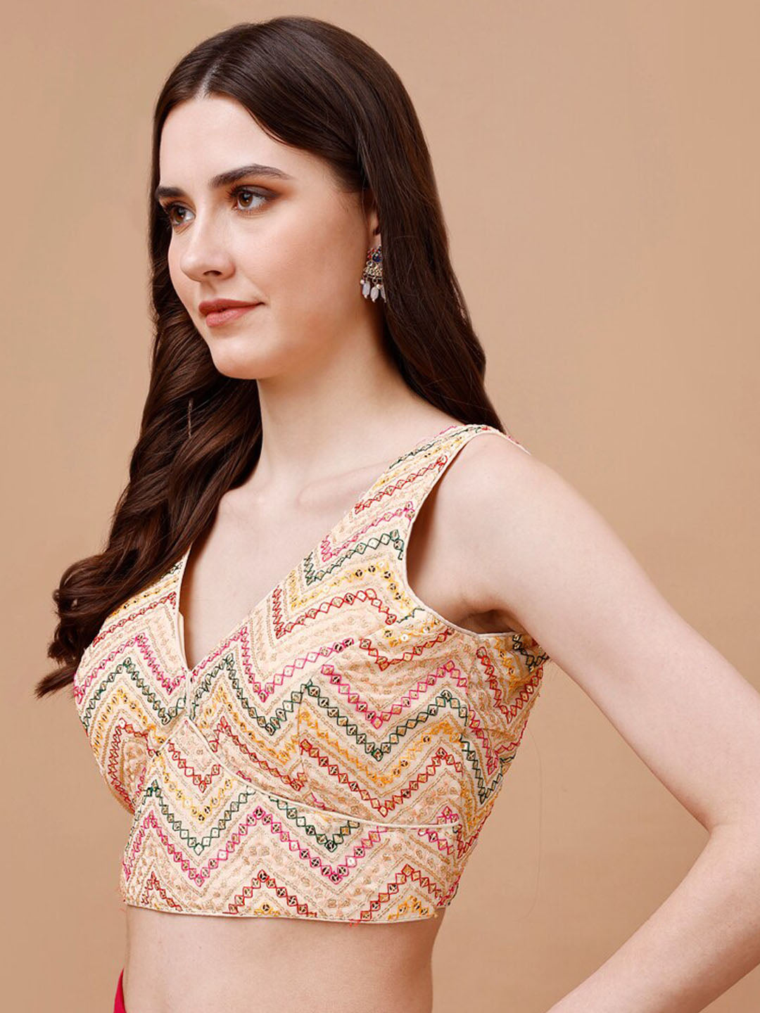 Tikhi Imli Embroidered V-Neck Saree Blouse