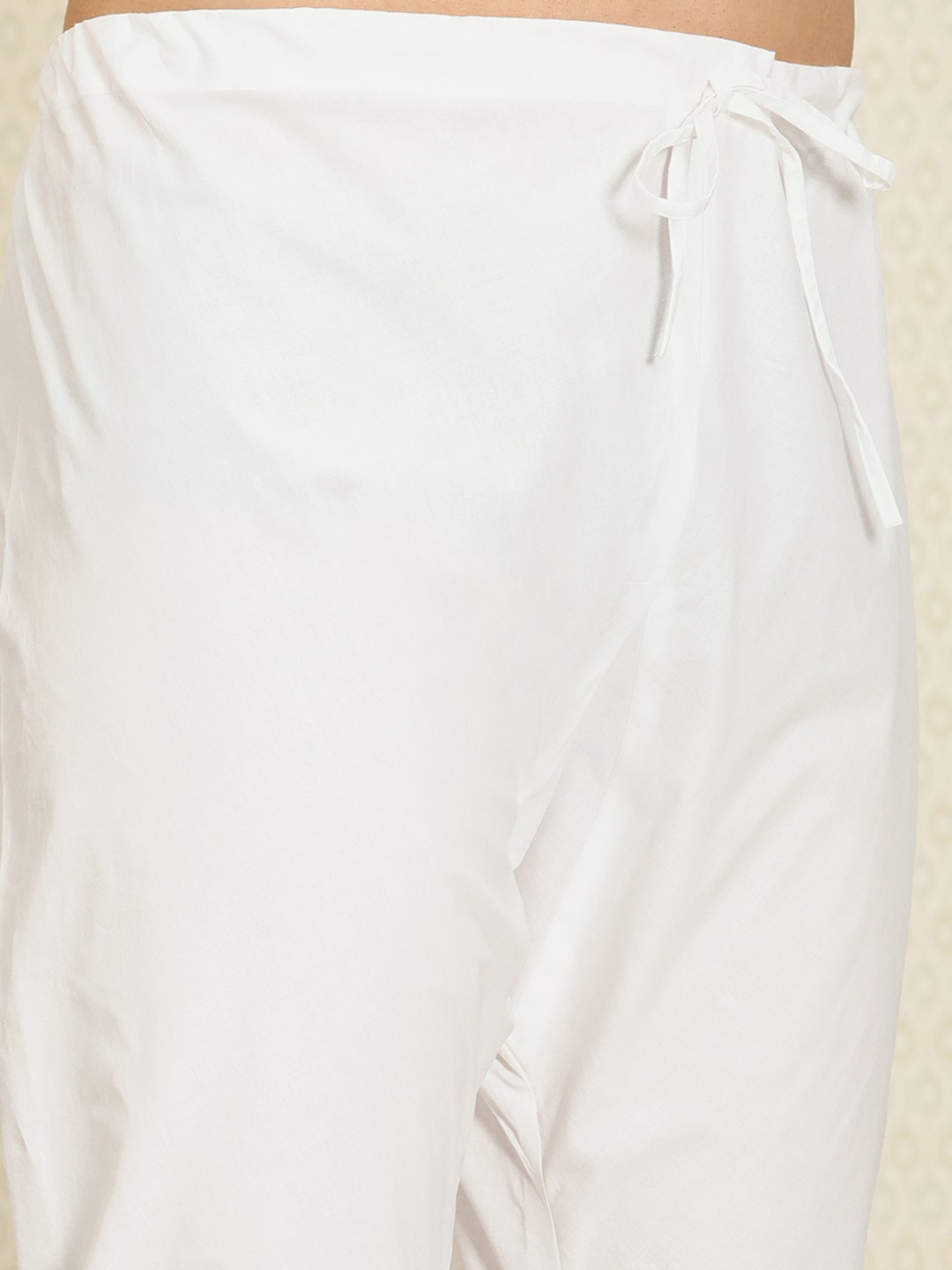 House of Pataudi Men Chikankari Embroidered Pure cotton Jashn Kurta with Churidar