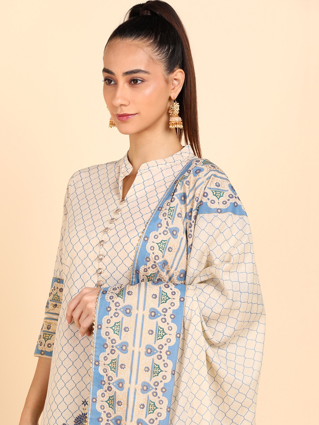 HERE&NOW Women Blue Floral Printed Pure Cotton Kurta with Trousers & With Dupatta