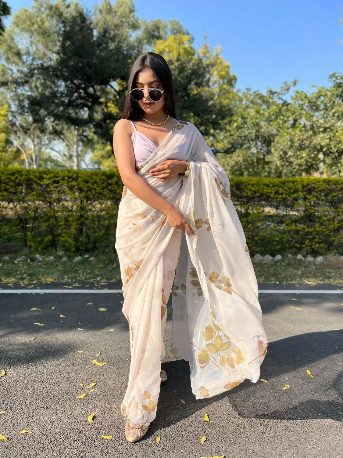 Vamsee Cream Chiffon Designer Saree
