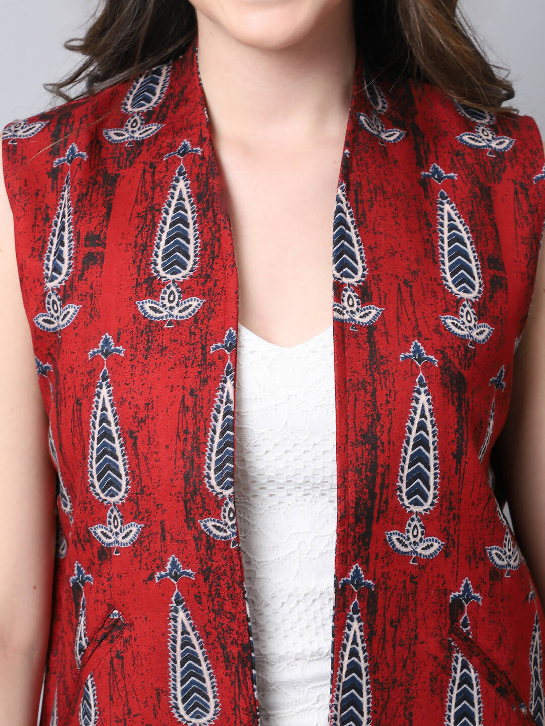 Even Apparels Maroon 100% Viscose Rayon Open Front Gillet