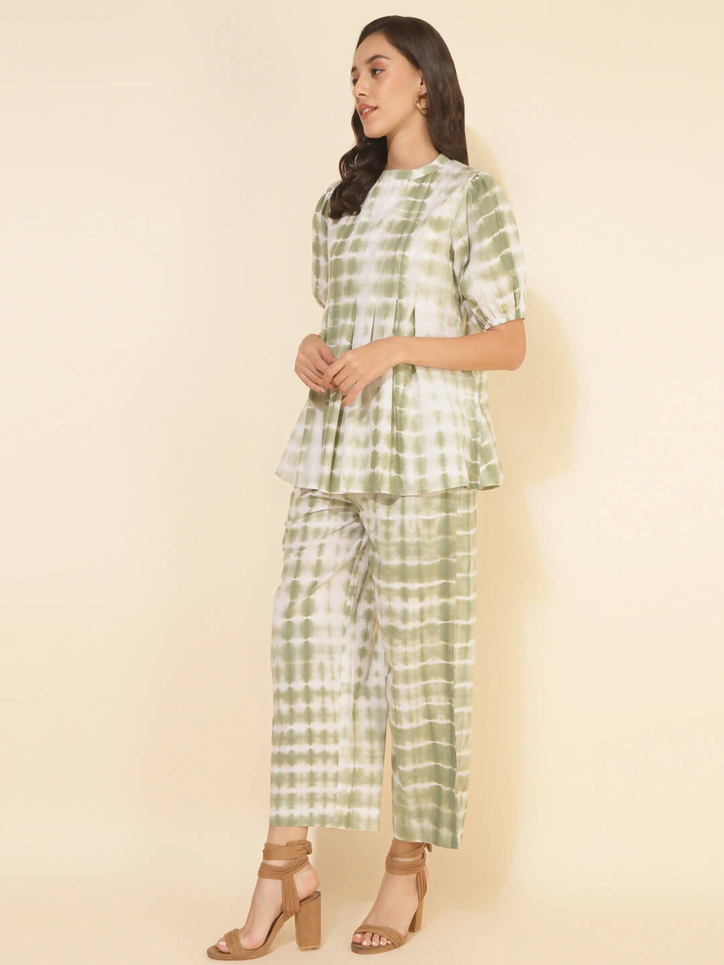 Janasya Women's Off White Cotton Tie & Dye Casual A-line Co-ords