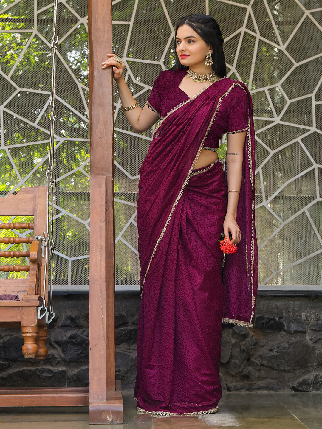 Tikhi Imli Abstract Printed Ready to Wear Saree
