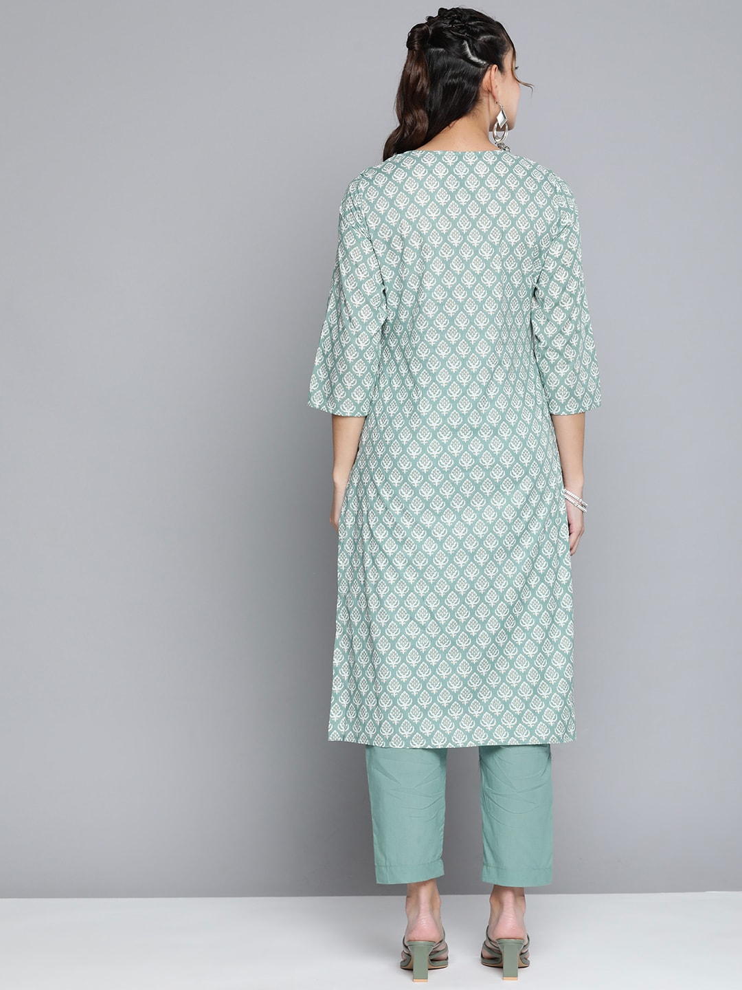 HERE&NOW Women Ethnic Motifs Embroidered Mirror Work Pure Cotton Kurta With Trousers