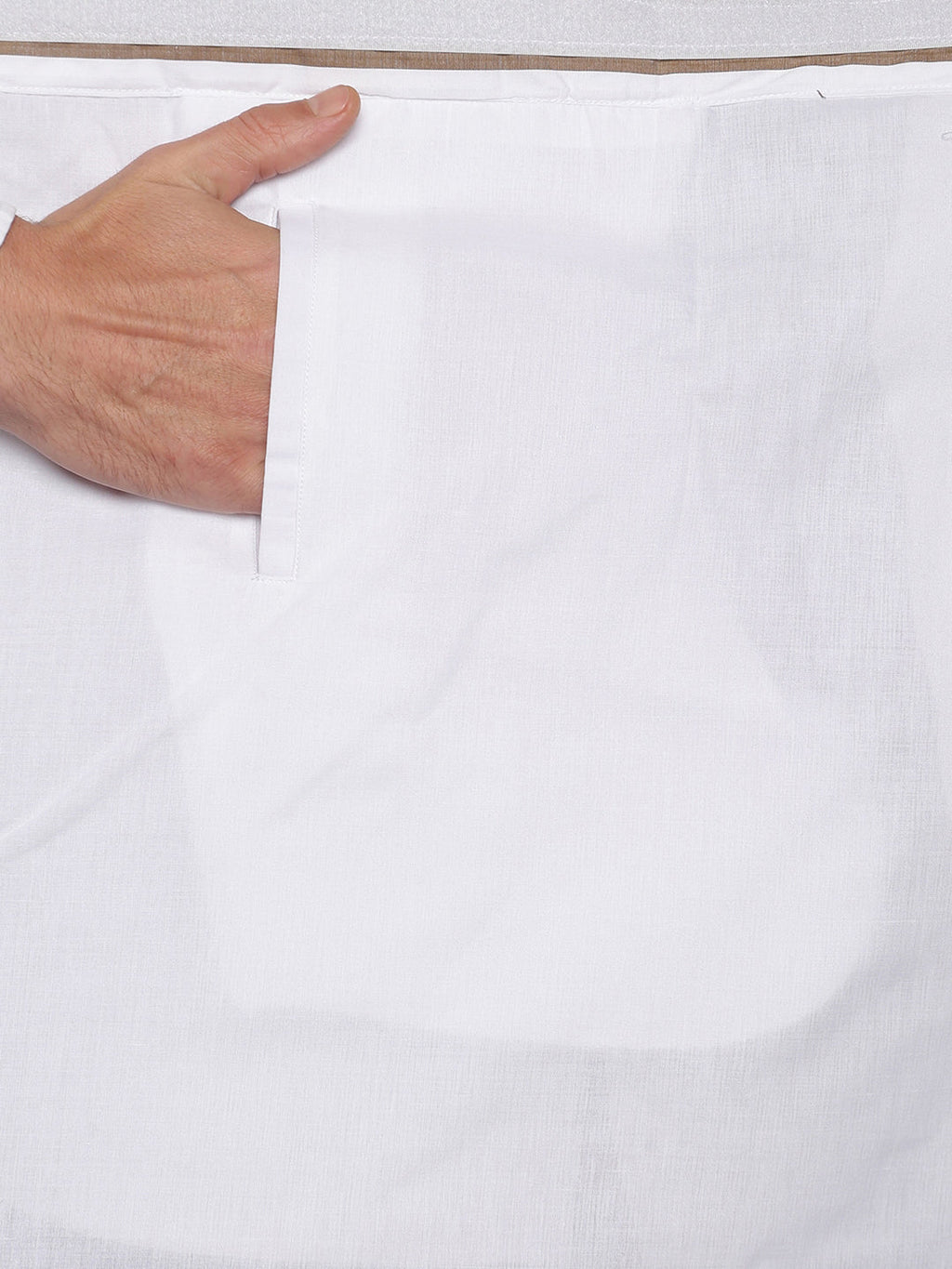 Sethukrishna Men White & Brown Solid Cotton Dhoti
