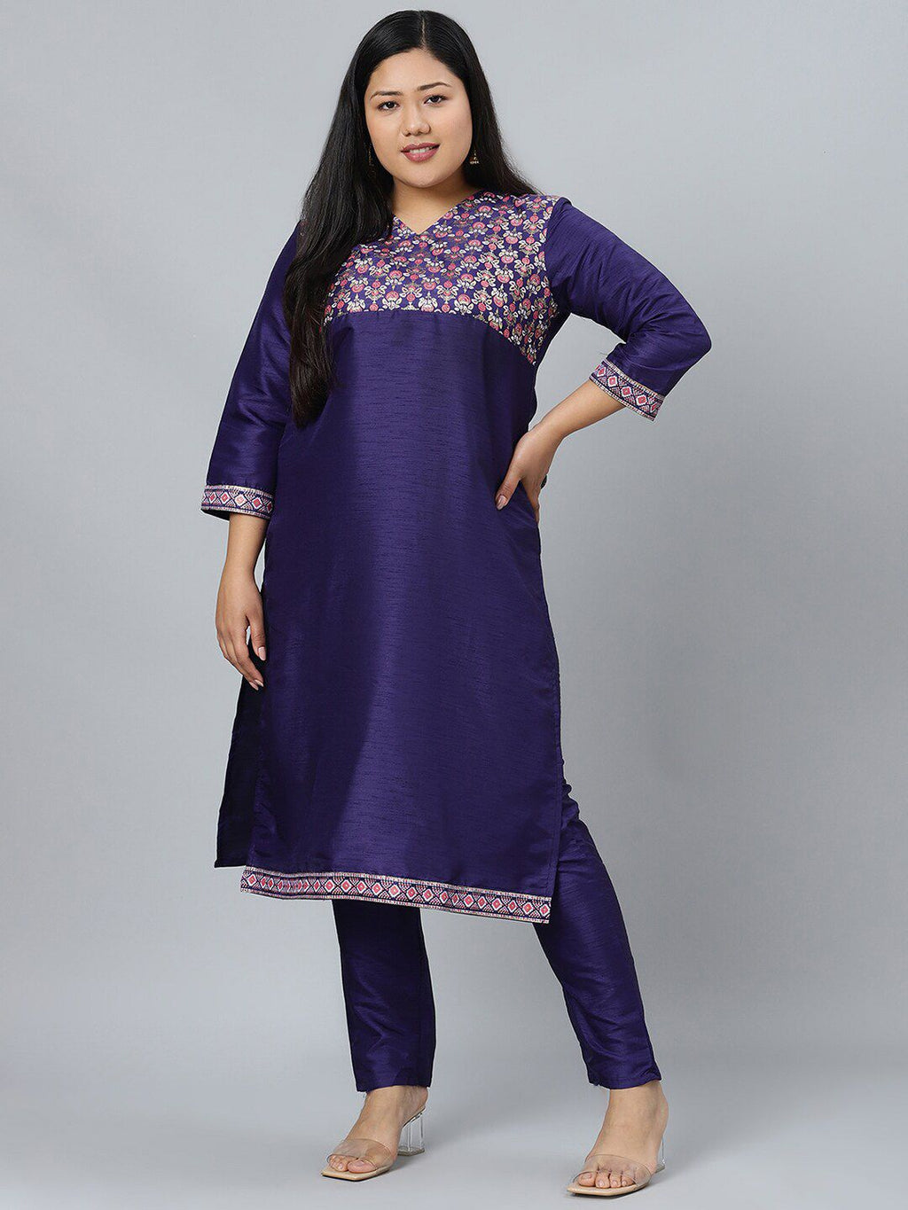 Sztori Plus Size Ethnic Motifs Printed Straight Kurta with Trousers