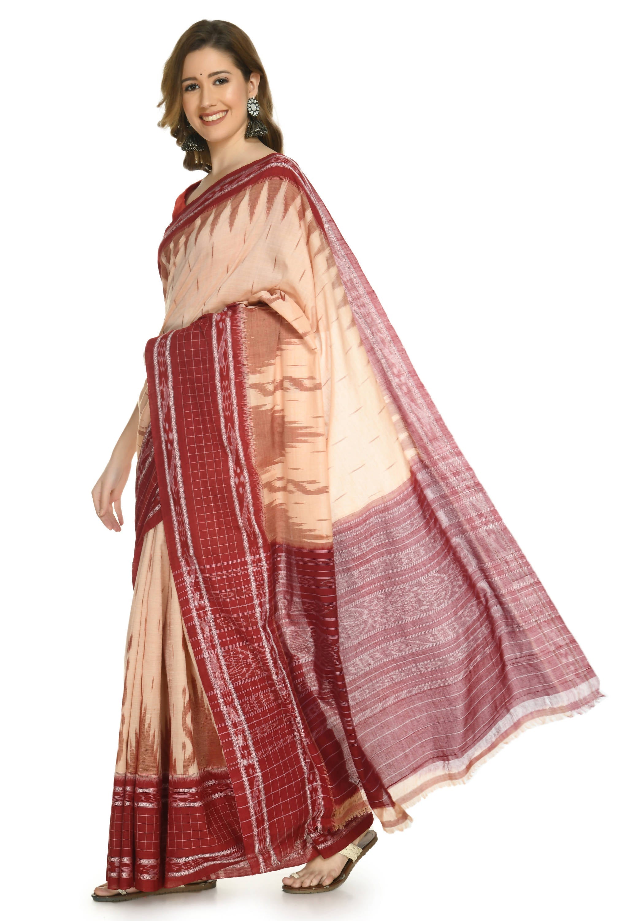 Vamika Sambalpuri Ikat Cotton Scot Dali Tasrite & Maroon Saree