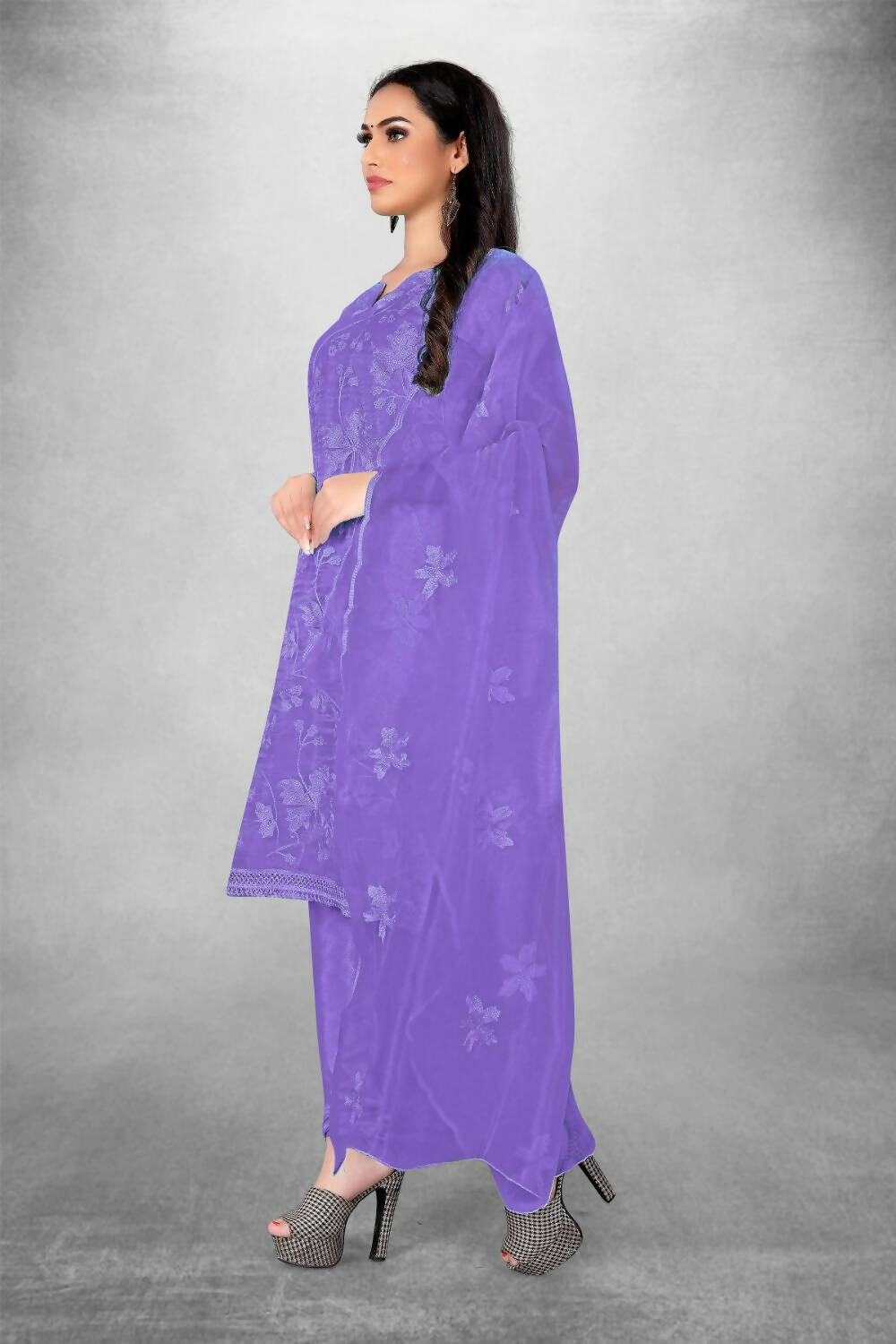 Lavender Heavy Organza Silk Embroidered Unstitched Dress Material - Amara