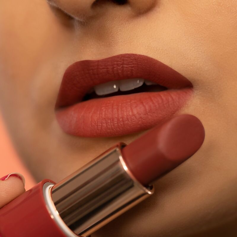 Kay Beauty By Katrina Kaif Matte Drama Long Stay Lipstick - Red Carpet
