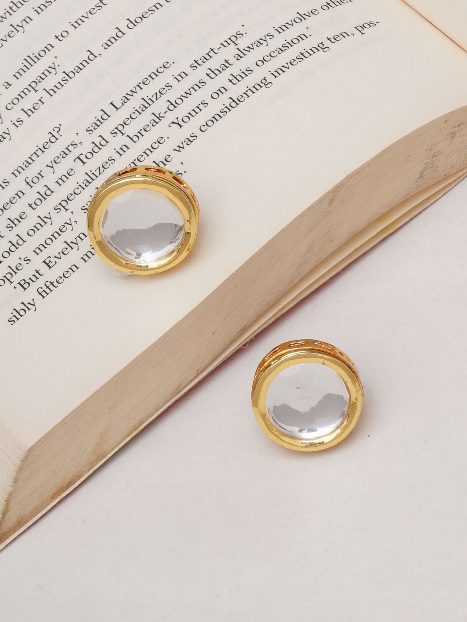 Kundan Studs (Gold) - Ruby Raang