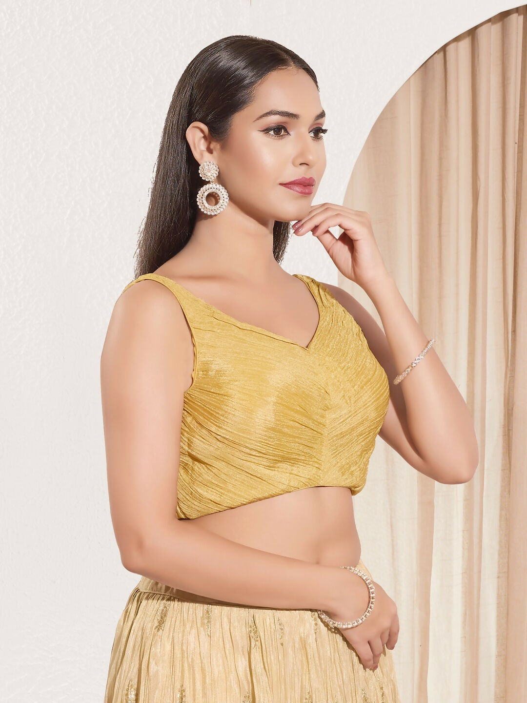 Joban Fashion Gold Tissue Padded Blouse With Sweetheart Neck Sleeveless