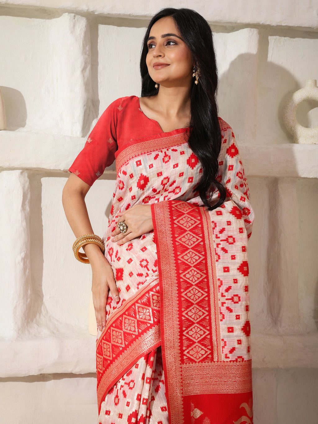Shree Shyam Fashion Linen Cotton Red & White Saree