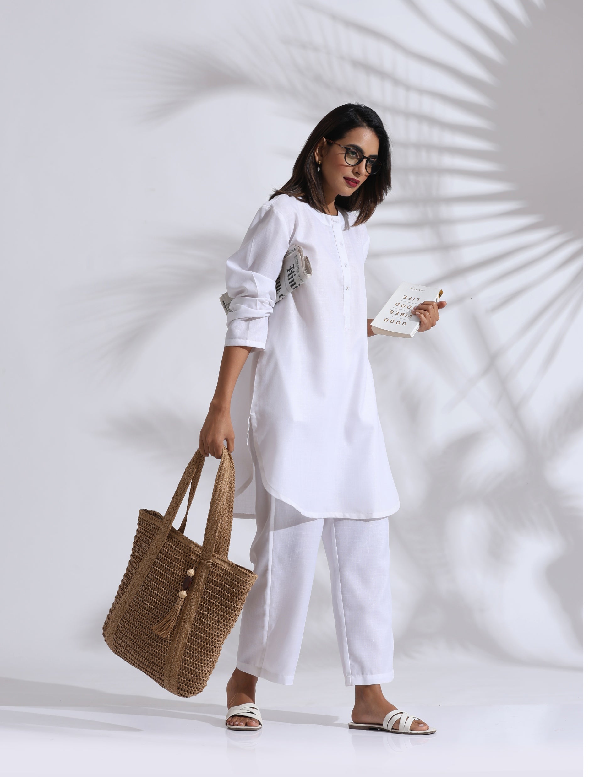 trueBrowns White Slub Kurta Co-ord Set