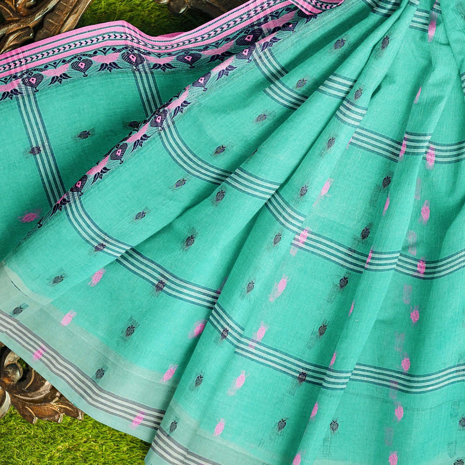 Exclusive Collection 100% Pure Cotton Green Tant Saree With Hand Weaving Work