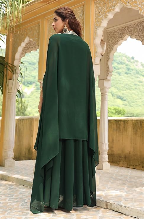 Vegaa Fashion Green Georgette Embroidered Anarkali Suit With Strug