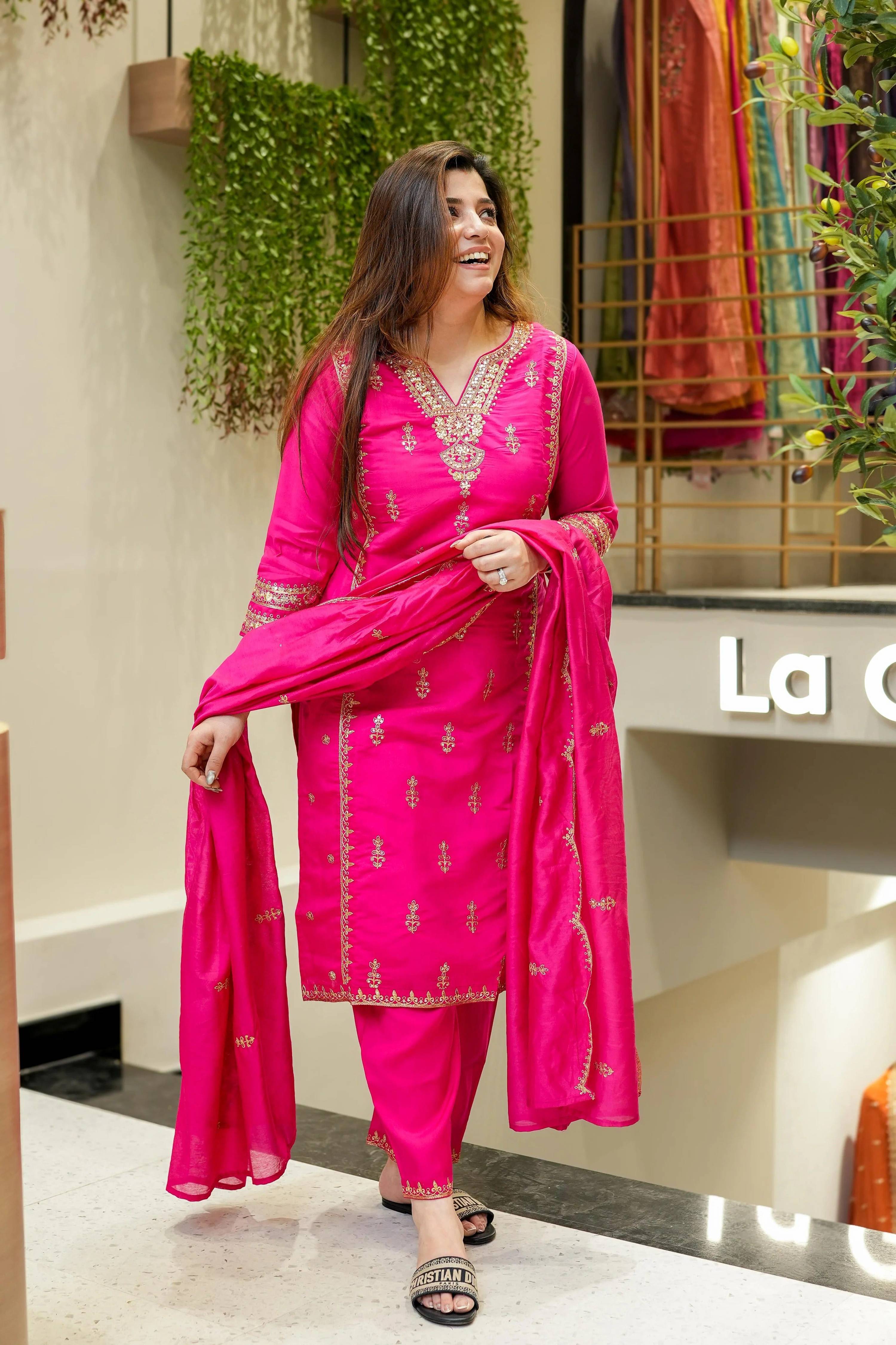 Vegaa Fashion Pink Chanderi Silk Embroidered Salwar Suit