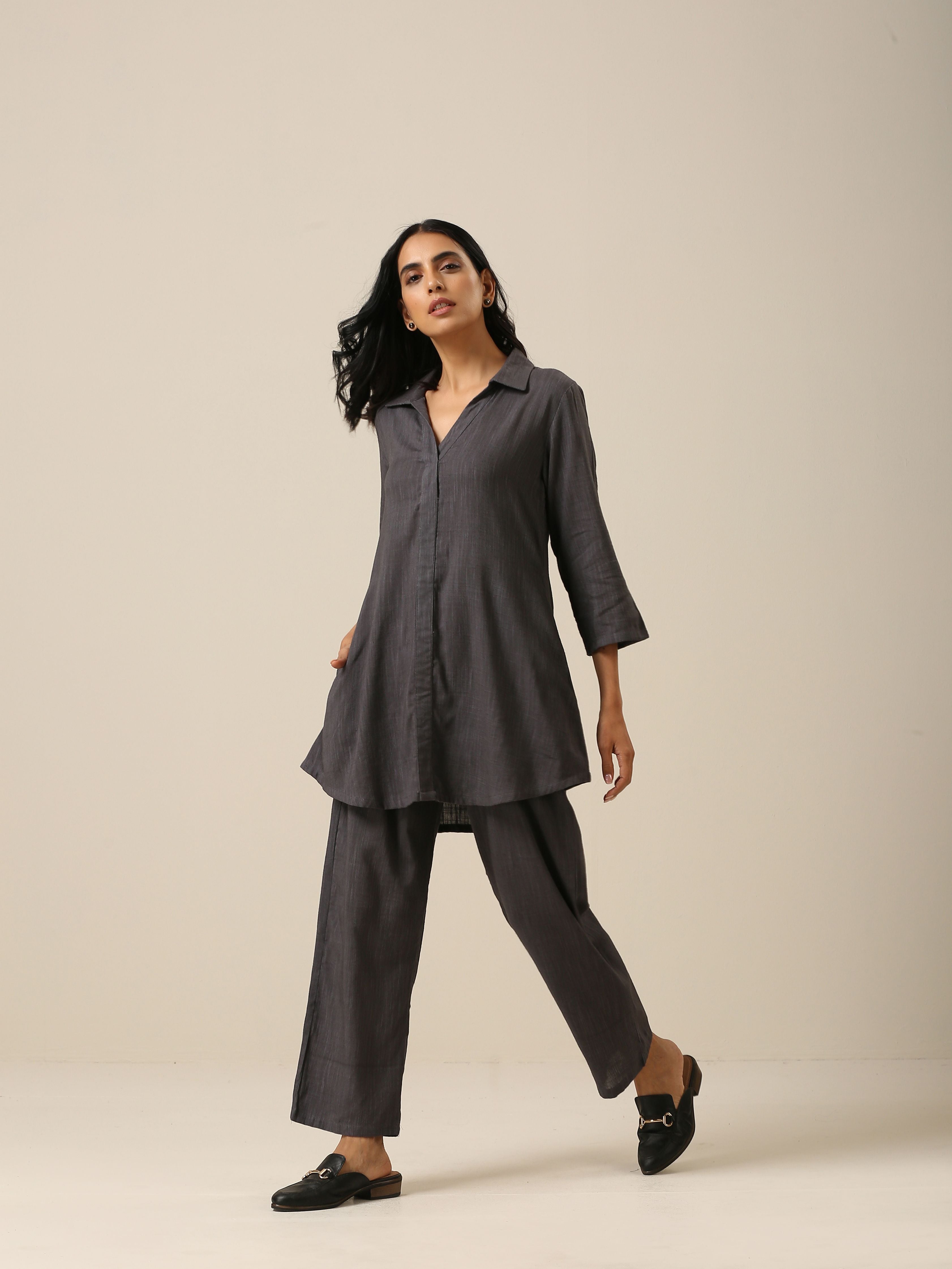 trueBrowns Slate Grey Slub Texture Collar Short Co-Ord Set