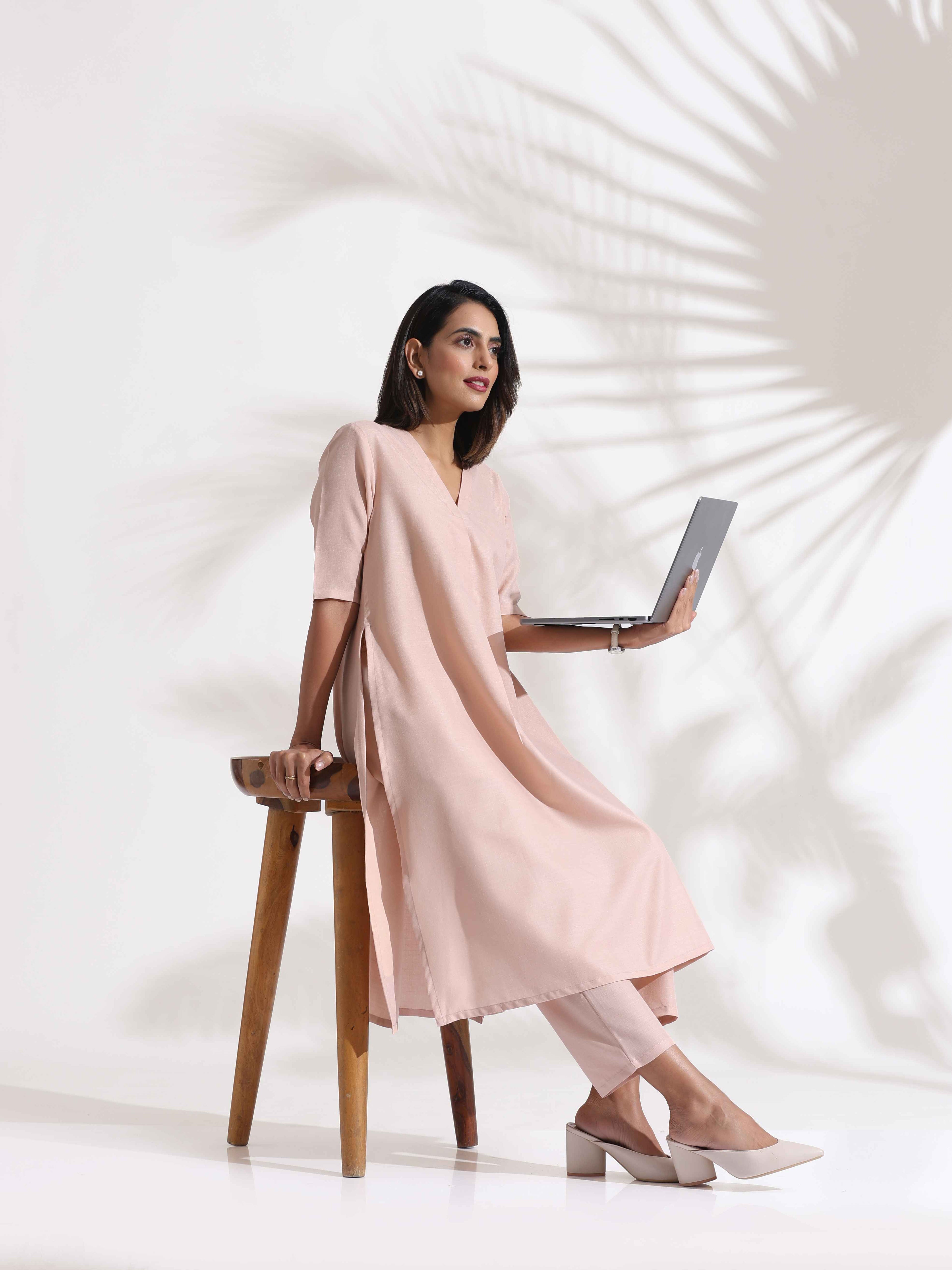 trueBrowns Light Pink Slub Kurta Set