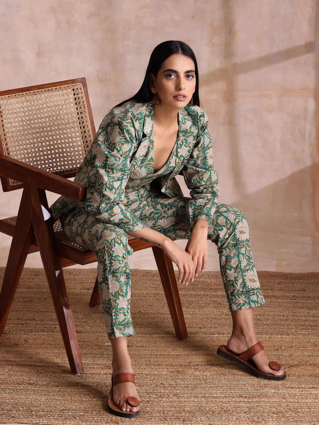 trueBrowns Fern Green Overall Floral Block Print Cotton Pant Suit Set