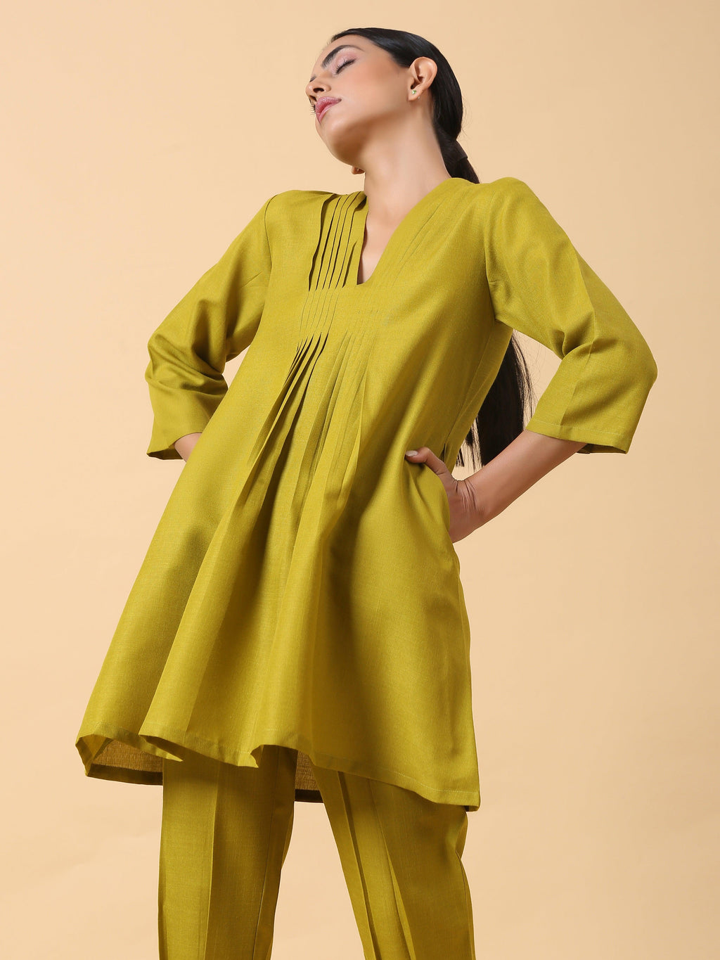 trueBrowns Cotton Linen Lime Green Pleated Co-Ord Set
