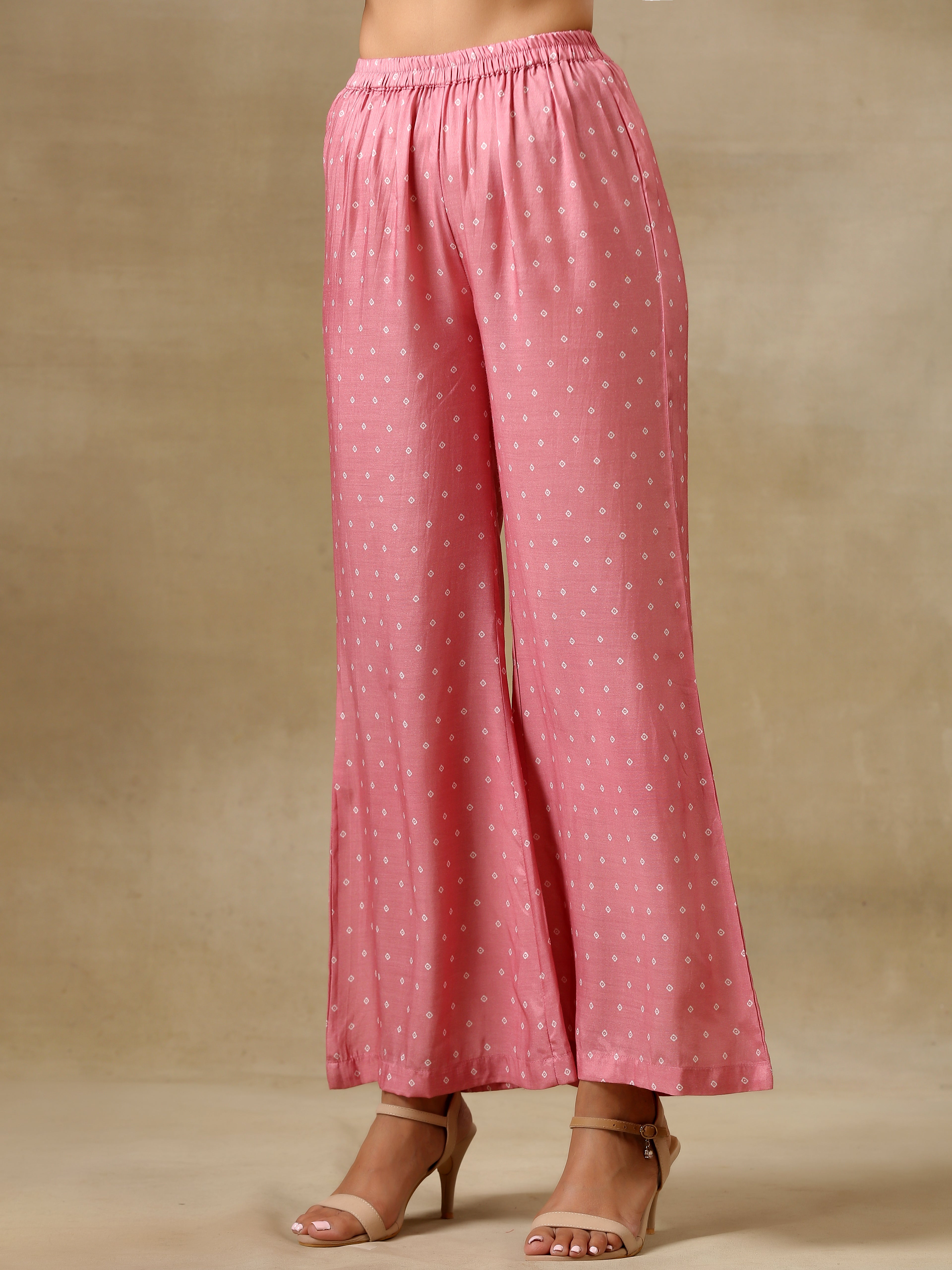 trueBrowns Light Mauve Bandhani Printed Silk Flared Kurta Pant Dupatta Set