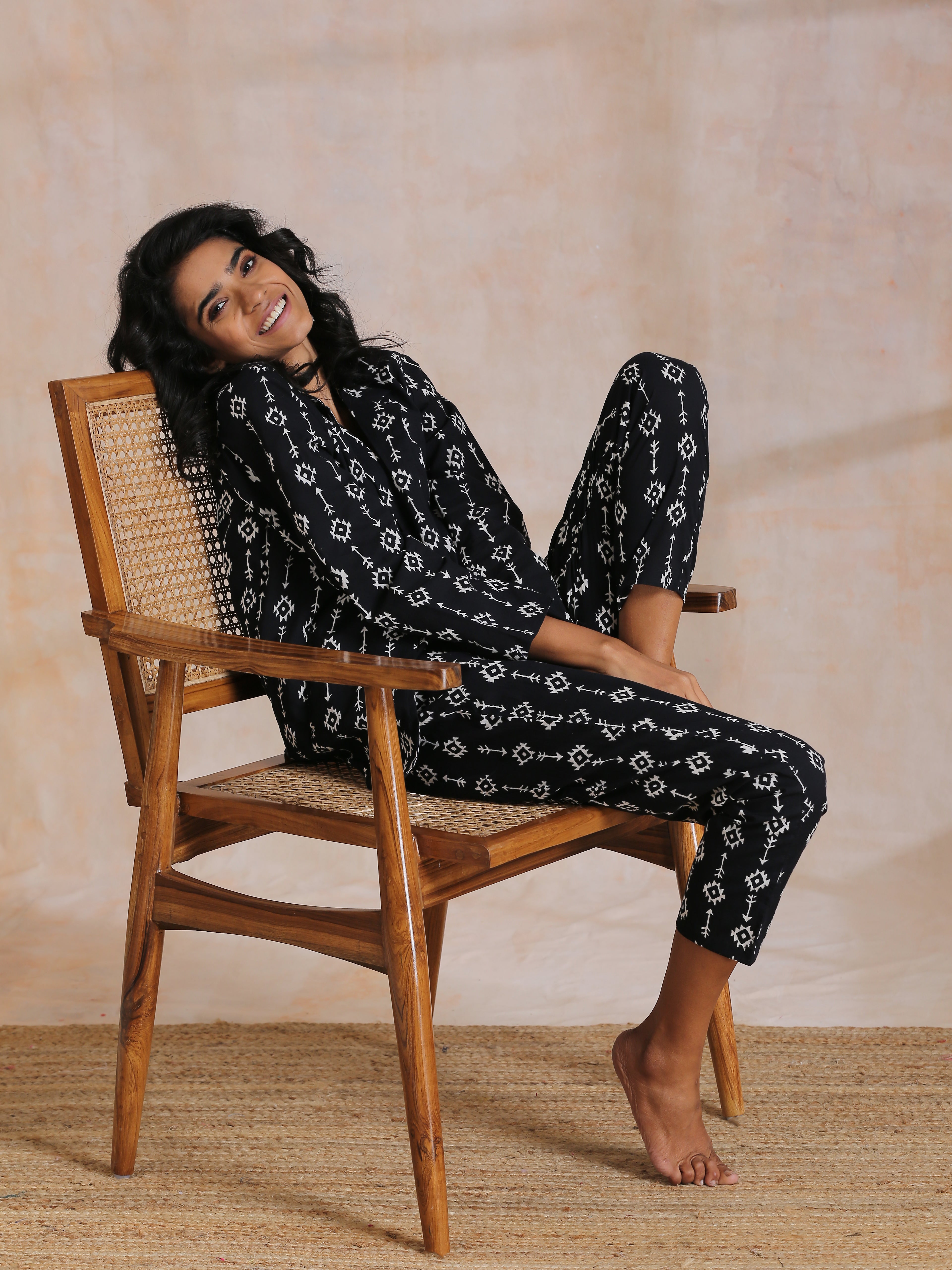 trueBrowns Black White Geometric Print Cotton Pant Suit Set
