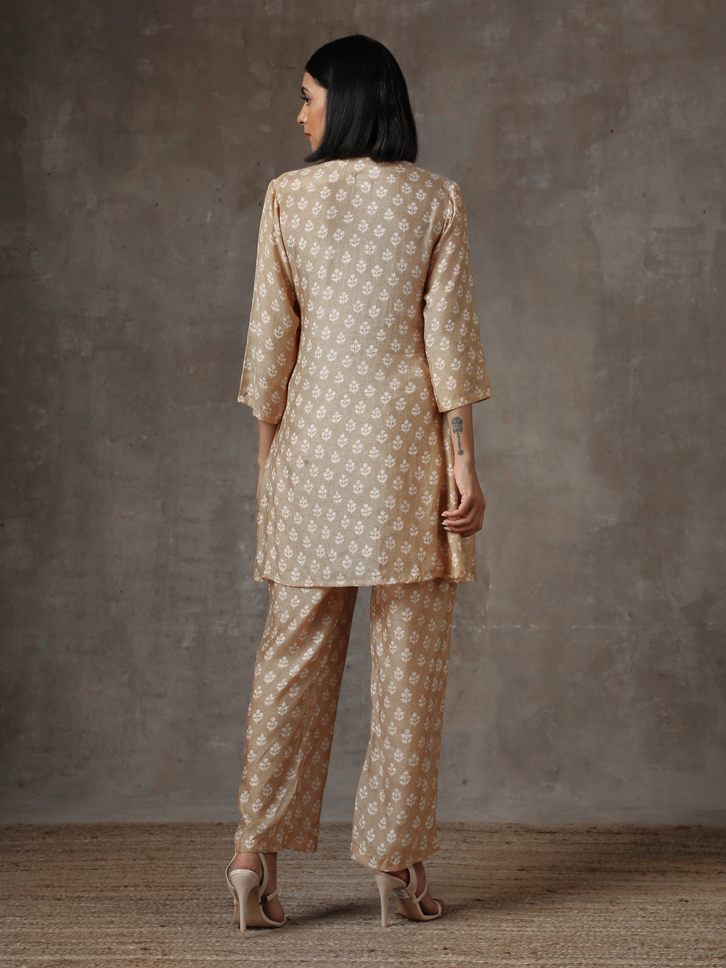 trueBrowns Beige White Printed Silk Co-Ord Set