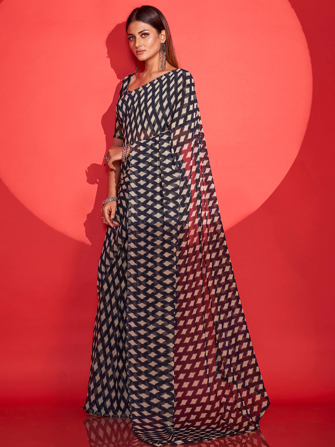 Tikhi Imli Geometric Printed Saree