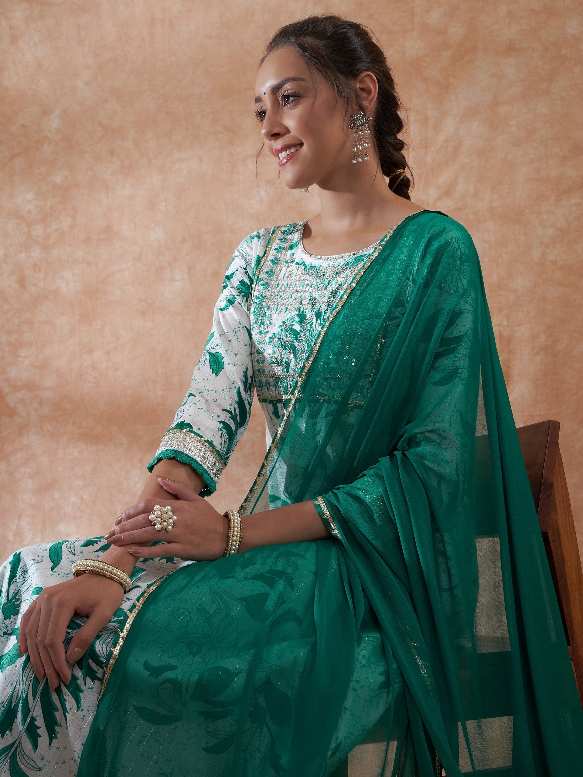 InWeave Women's White Teal Lurex Leaf Print Patch Gota Kurta Set W Teal Dupatta