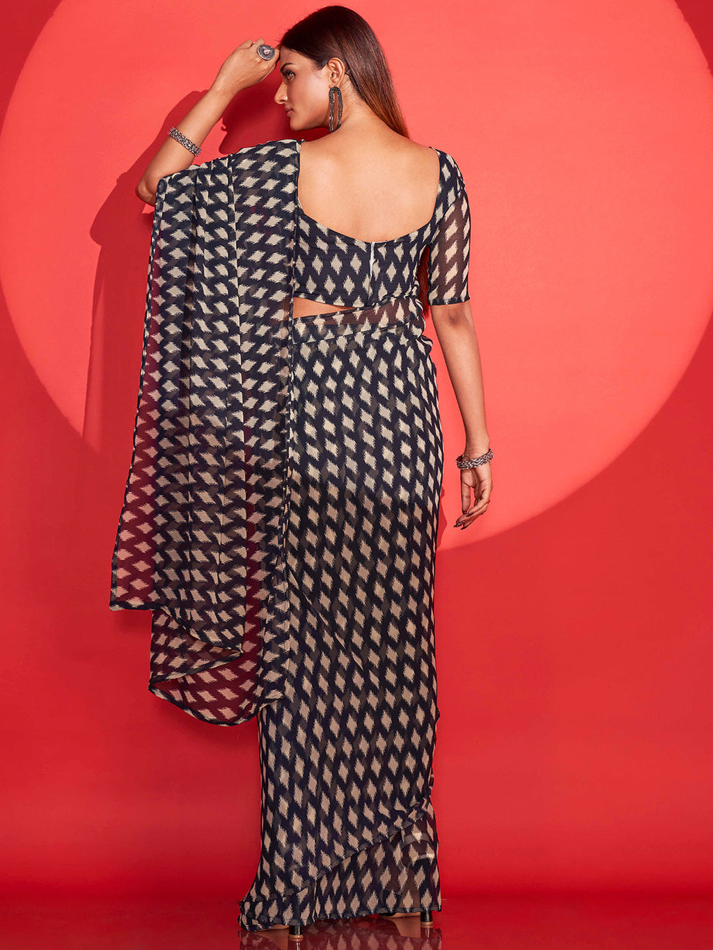 Tikhi Imli Geometric Printed Saree