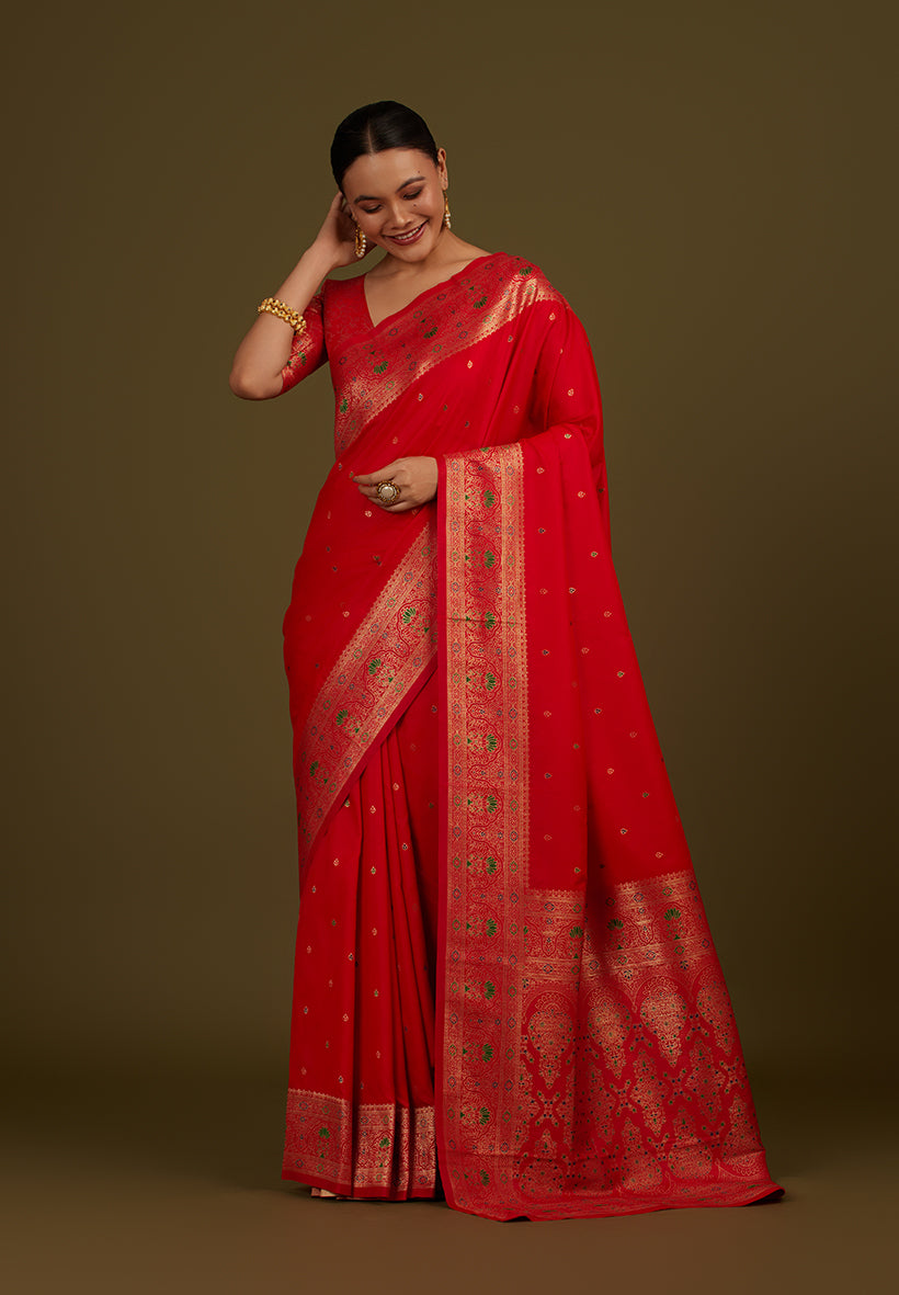 Monjolika Fashion Elegant Red Banarasi Silk Blend SareeBrocade Motifs & Zari Woven Splendor