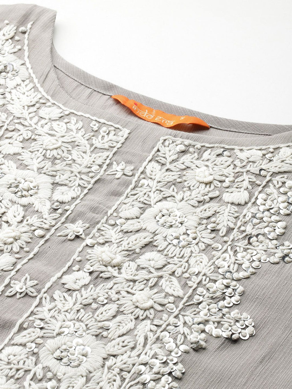 Indo Era Ethnic Motifs Embroidered Thread Work Kurta with Trousers