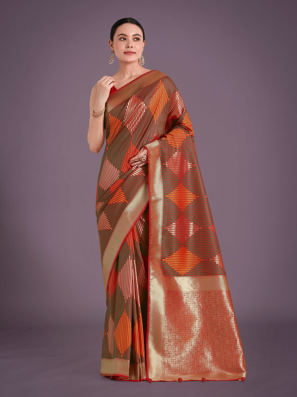 Monjolika Fashion Red Colour Banarasi Silk Zari Weaving Classic Saree