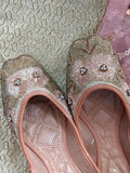 Desi Colour Women Indian Ethnic Footwear-Party Collection - Gold Pearl
