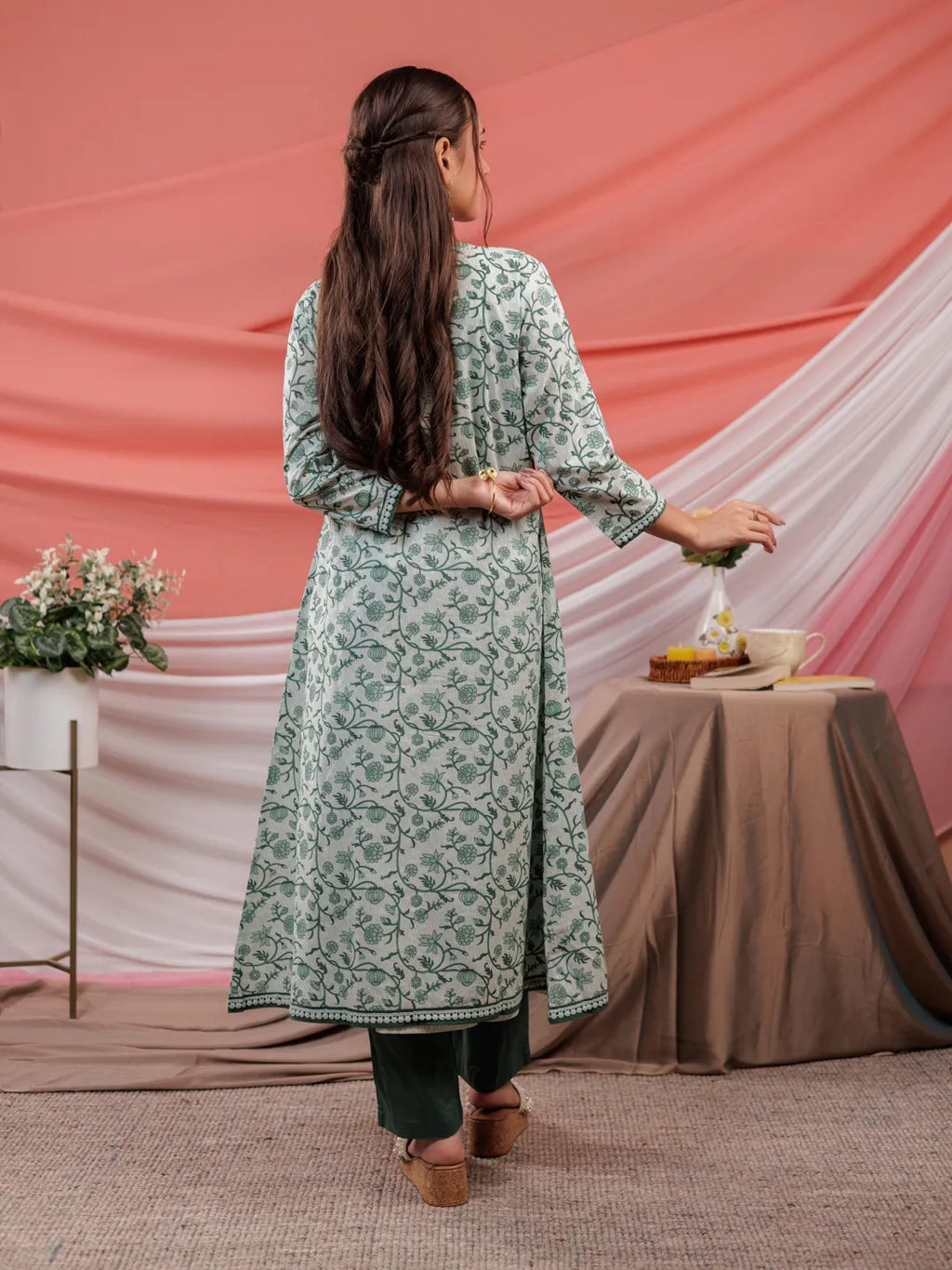 Yufta Green Floral Print Cotton A-Line Kurta Sets Add-On Jacket