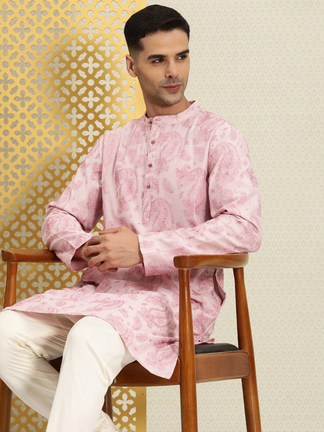House of Pataudi Men Paisley Embroidered Sequinned Thread Work Jashn Kurta with Churidar