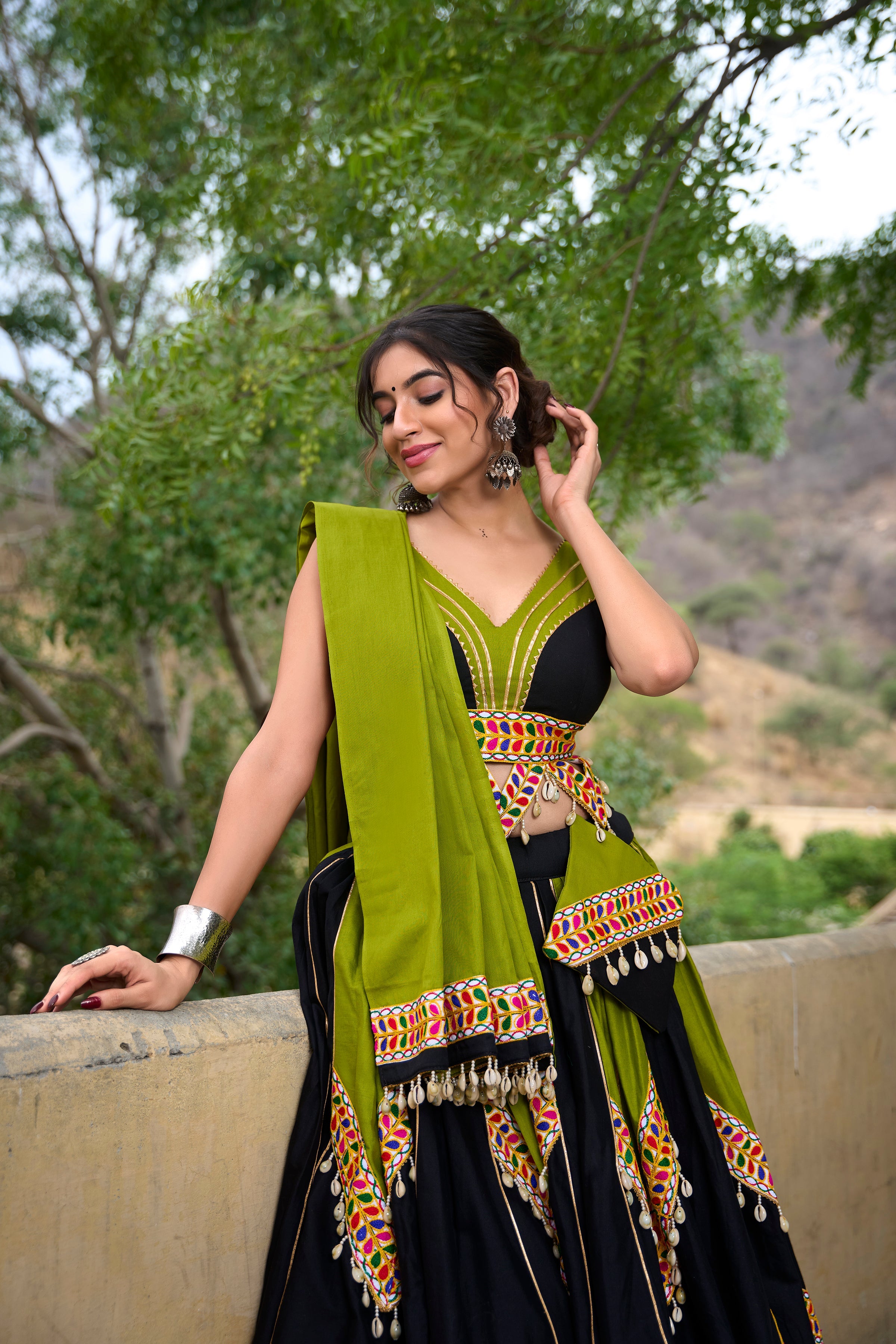 Lorenvalley Pure Cotton Plain With Gamthi Work And Gota Patti With Cowrie (Kodi) Lace Touch Up Lehenga Choli with Dupatta