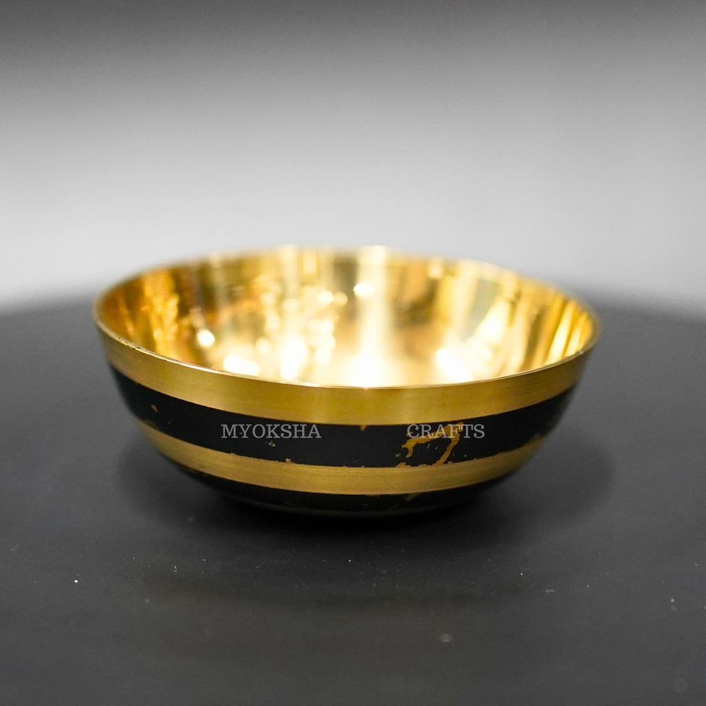 Bronze Vati - Embrace Indian Dining Traditions with Timeless Sophistication