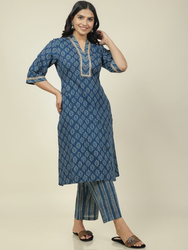 Aramya Straight Soft Cotton Block Print Women's Kurta - Blue