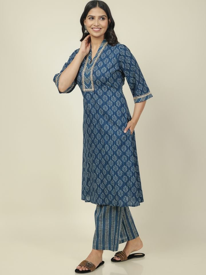 Aramya Straight Soft Cotton Block Print Women's Kurta Set - Blue