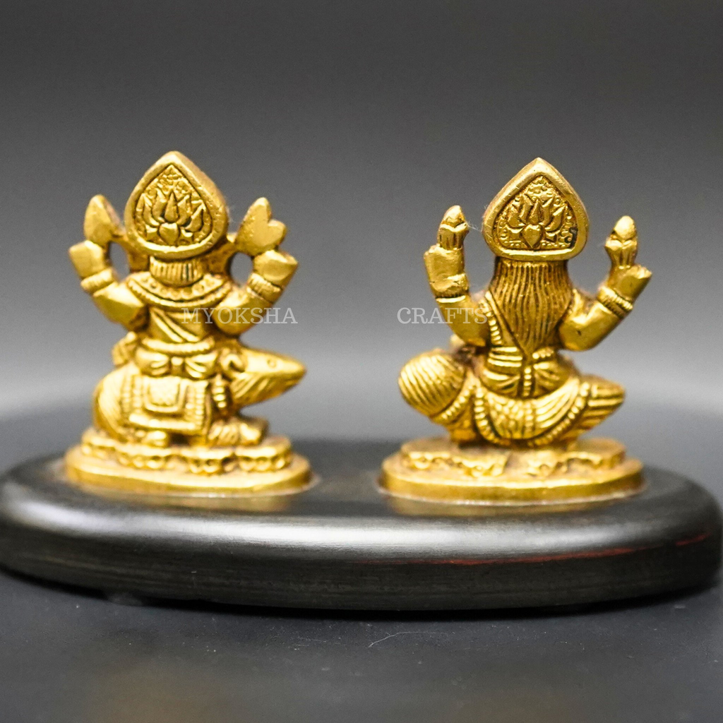 Ganesha Lakshmi: Auspicious Blessings for Your Home