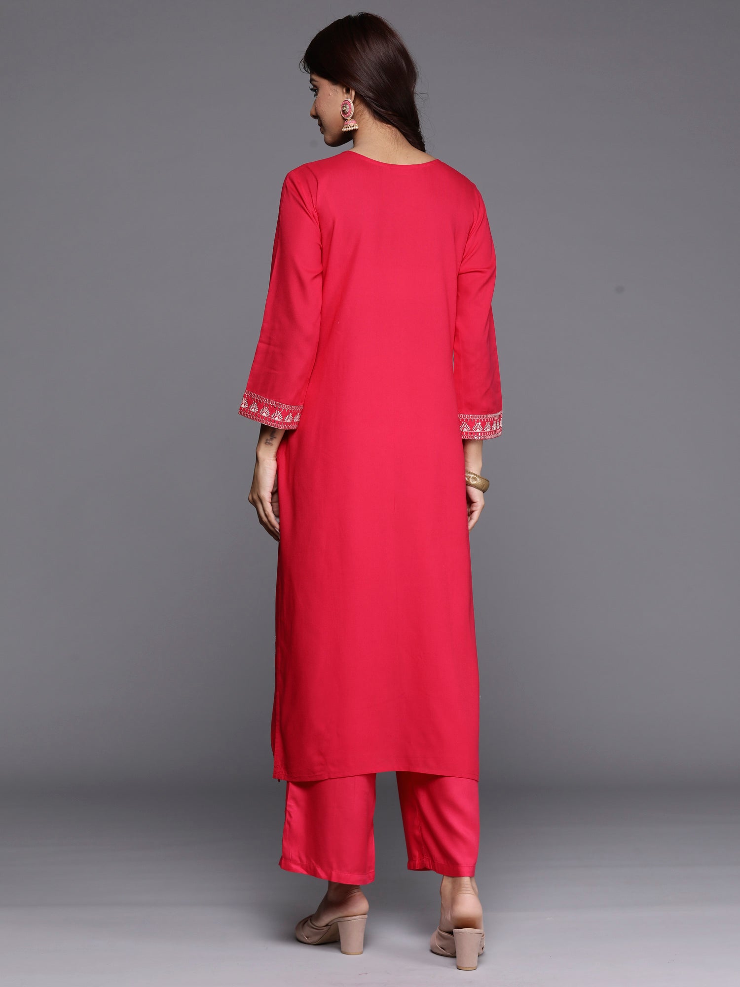 Indo Era Magenta Embroidered Straight Kurta