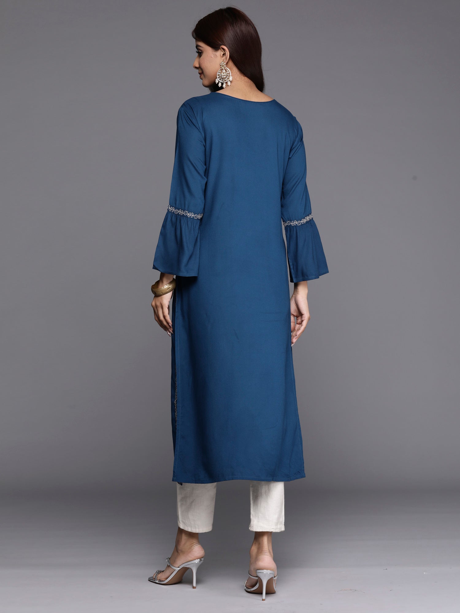 Indo Era Teal Embroidered Straight Kurta