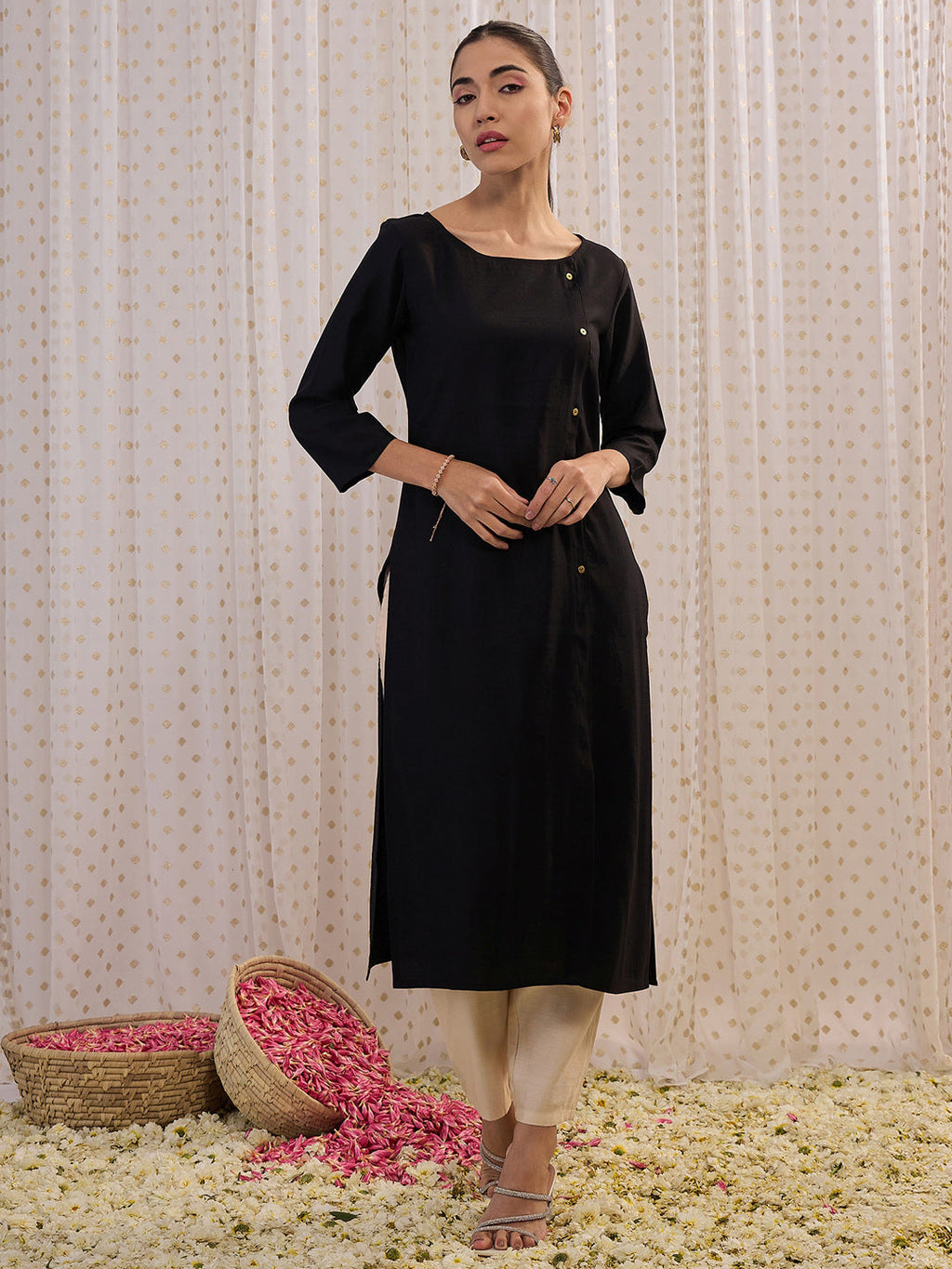 Indo Era Black Solid Straight Kurta