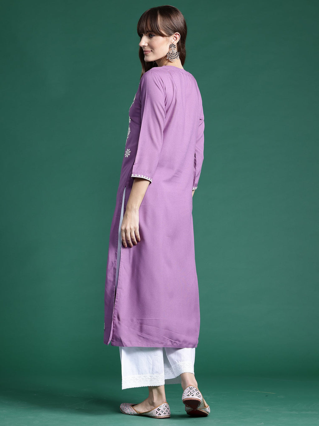 Indo Era Lavender Embroidered Straight Kurta