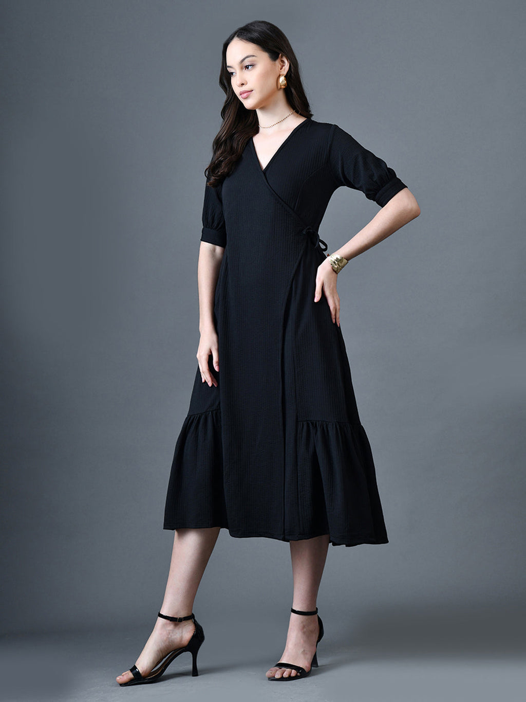 Myshka Women Black Polyester A-Line V-Neck Solid Knee Length Short Sleeves Dresses