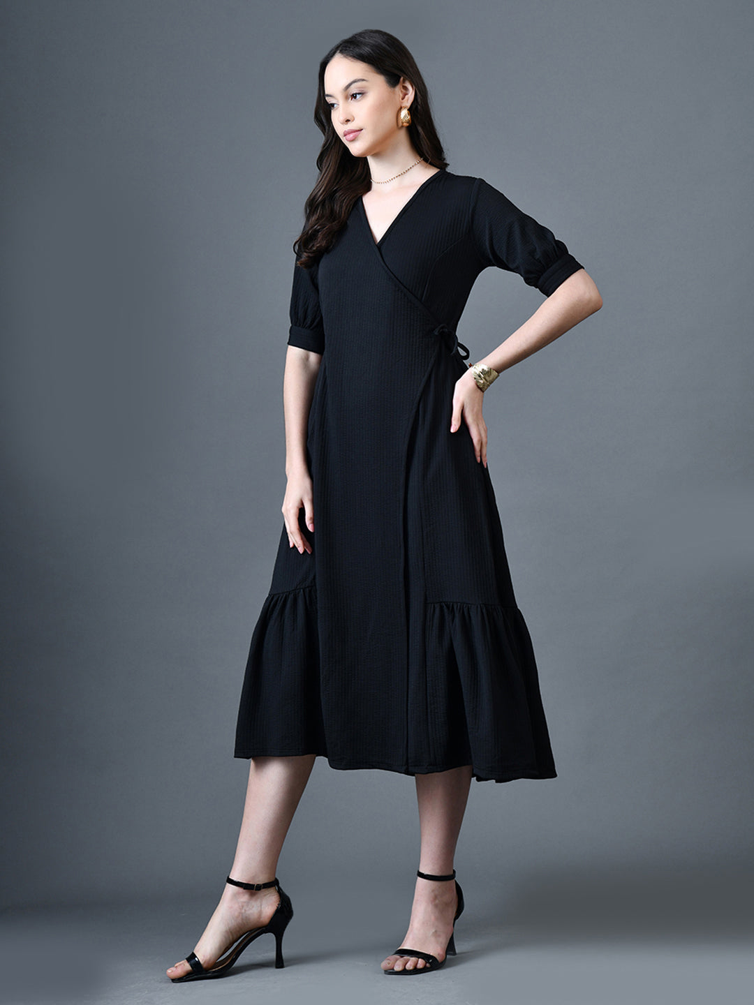 Myshka Women Black Polyester A-Line V-Neck Solid Knee Length Short Sleeves Dresses