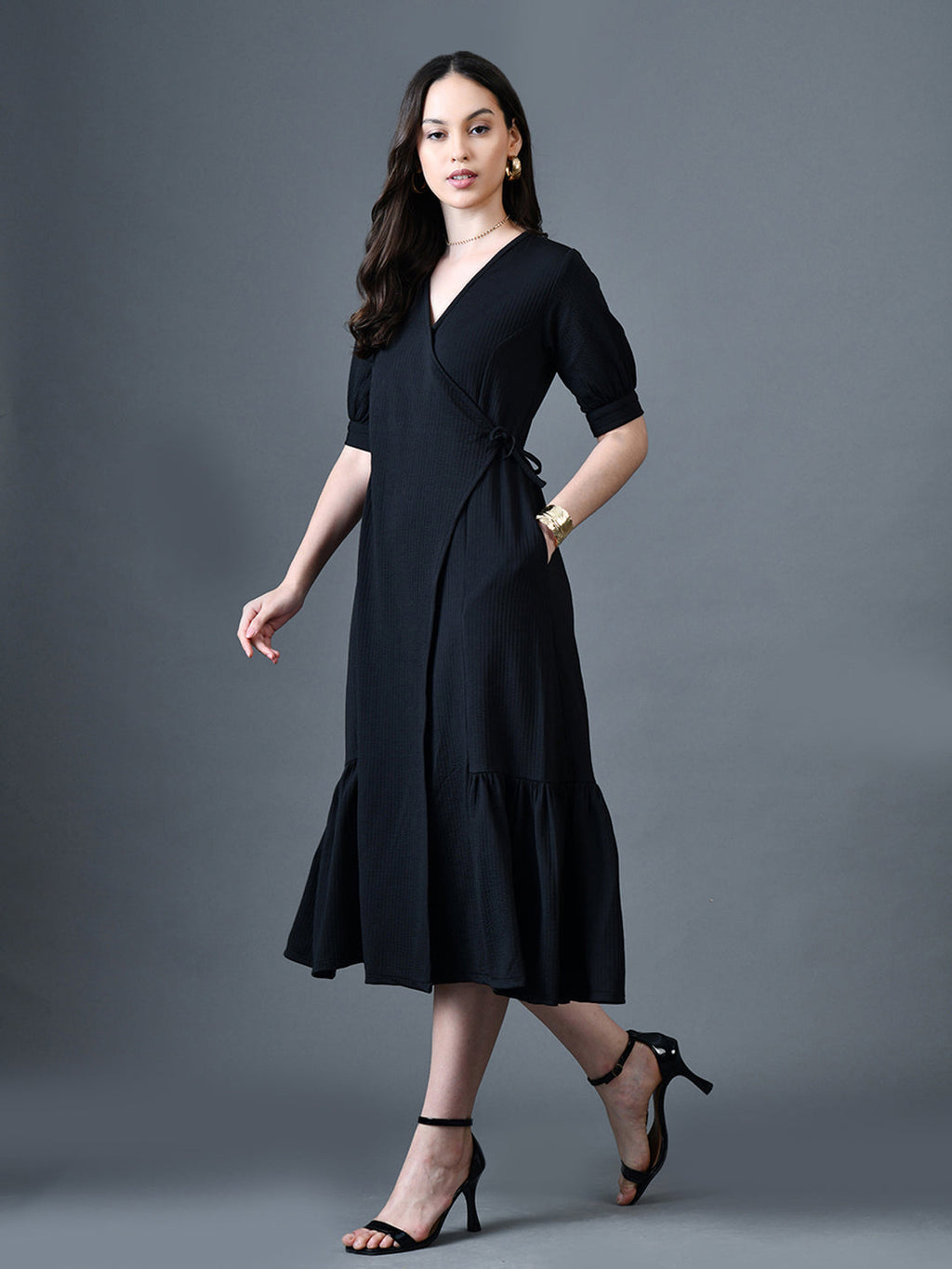 Myshka Women Black Polyester A-Line V-Neck Solid Knee Length Short Sleeves Dresses